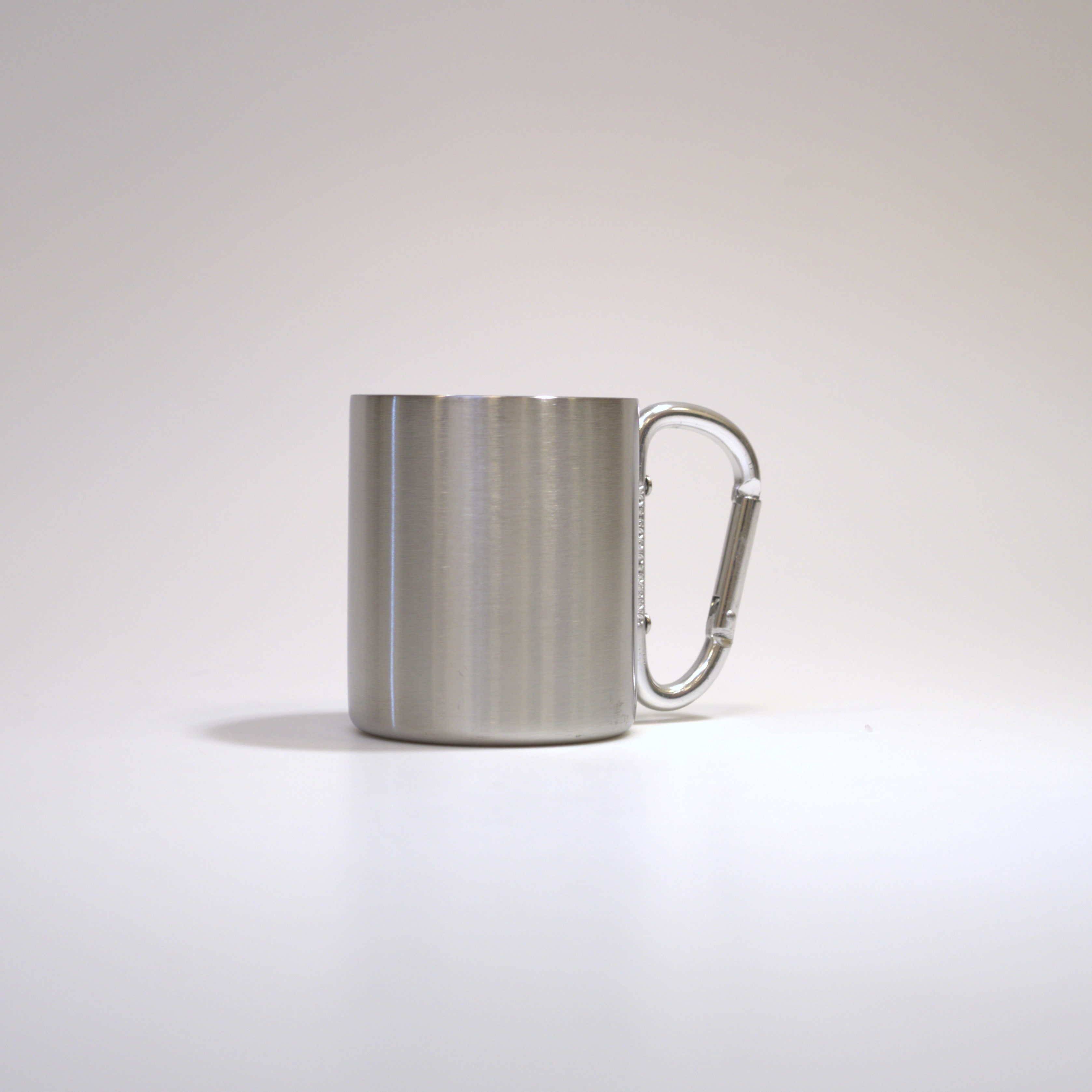 Stålmugg med karbinhake